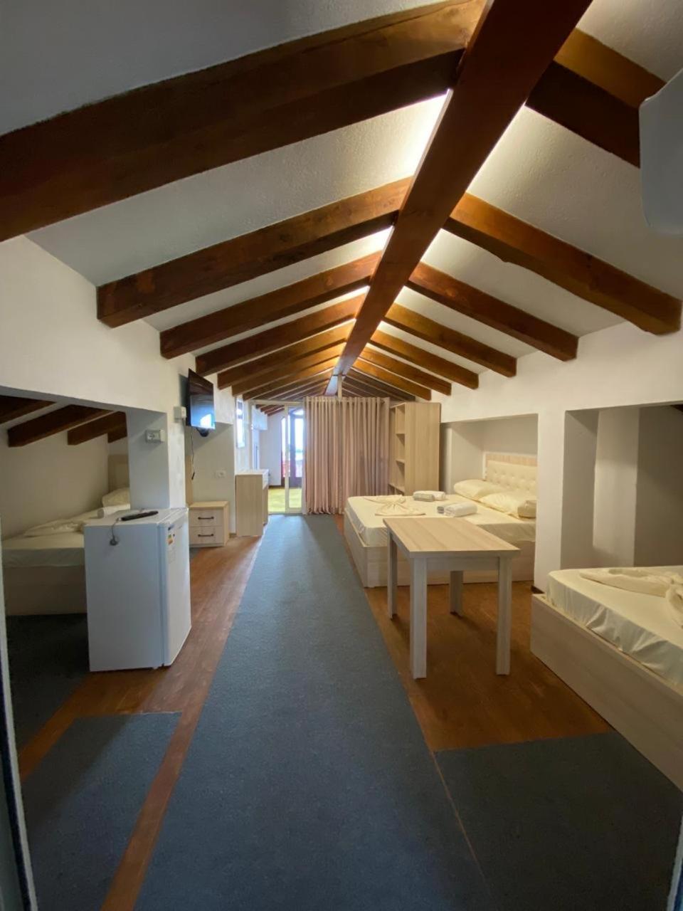 Casadolcecasa Guest house Shkoder